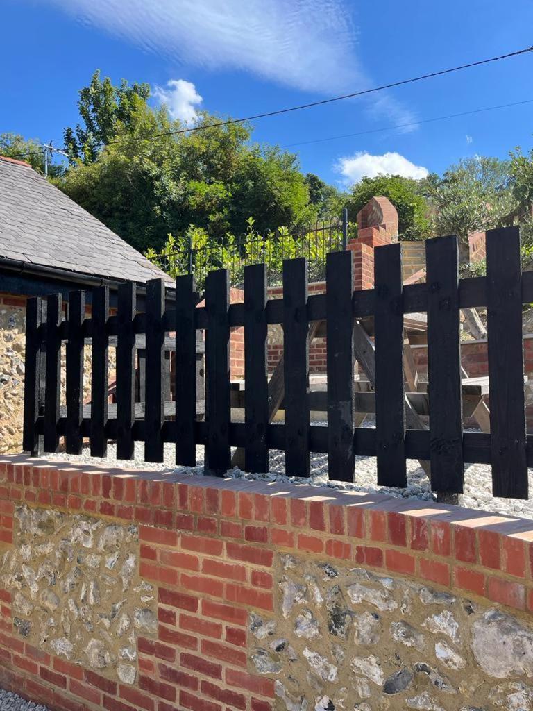 The Lydden Bell B&B 외부 사진